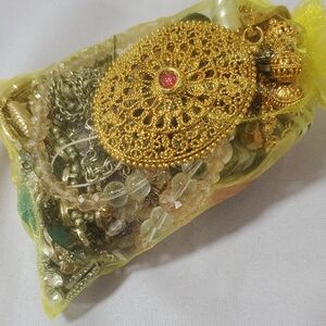 Bundle Of Good Wearable Jewelry